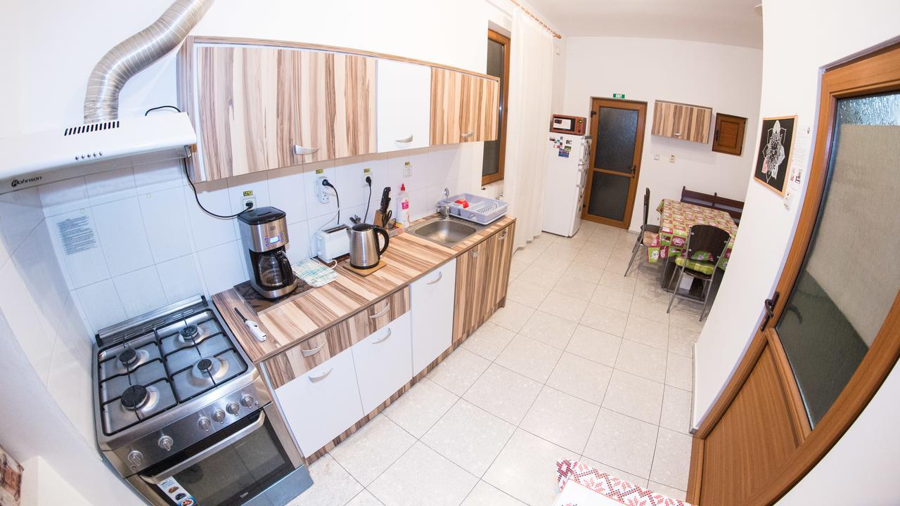 Exit Routine Hostel Timişoara Eksteriør billede