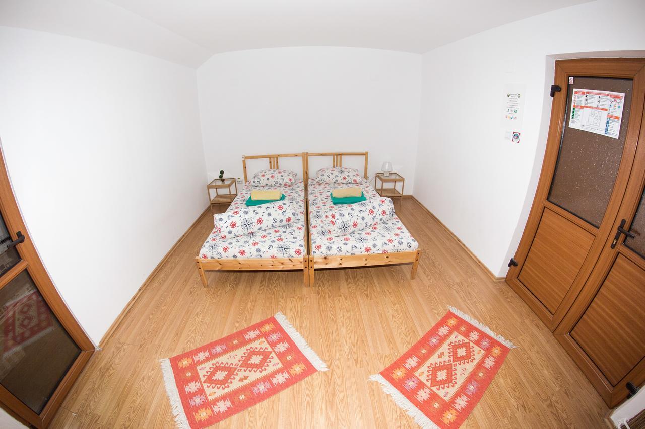 Exit Routine Hostel Timişoara Værelse billede